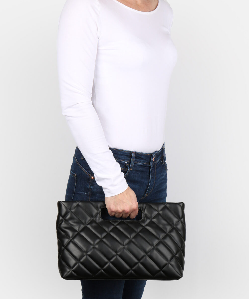 Atna Oversize Clutch