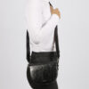 SEIDENFELT Tasche Liinaja Saddle Bag Glossy Black Tragebild OS